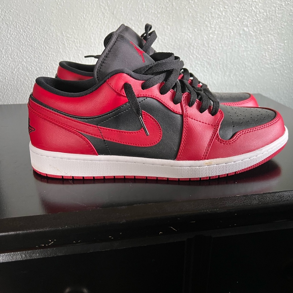 Jordan 1